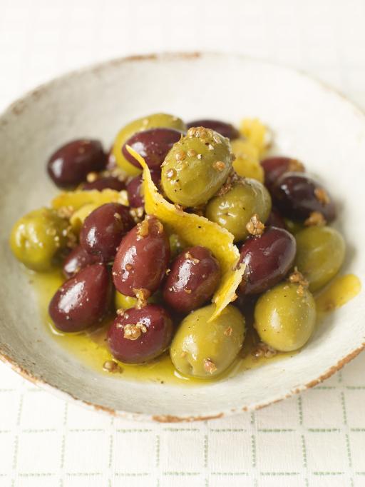 marinated-olives