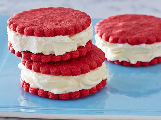 Red-Velvet-Ice-Cream-Sandwiches