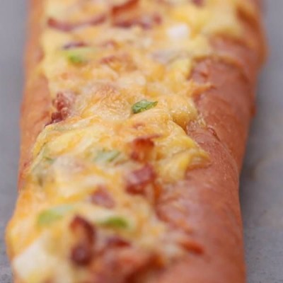 egg-bacon-cheese-bread