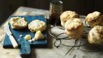 mustard_bacon_onion_scones