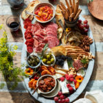 charcuterie-board1 ([recipe] Cheese & charcuterie board obsession)